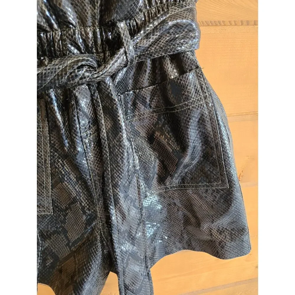 BlankNYC Paperbag Shorts Python Faux Snakeskin High Waist Belted 25 NWOT Boho - Picture 5 of 6